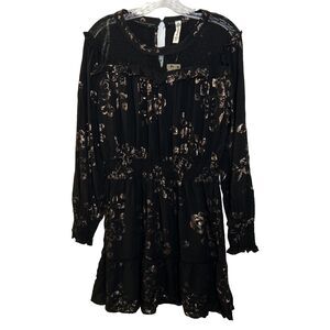 American Rag Cie Dress Junior size Large defined stretch waist black gold New